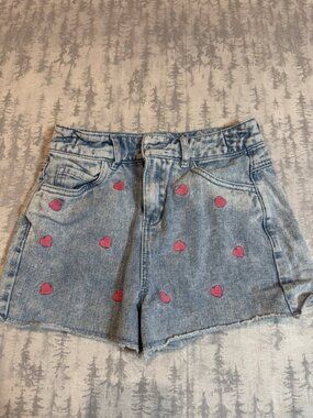 Tu Acid Wash Denim Shorts Pink Heart Embroidery 8Y